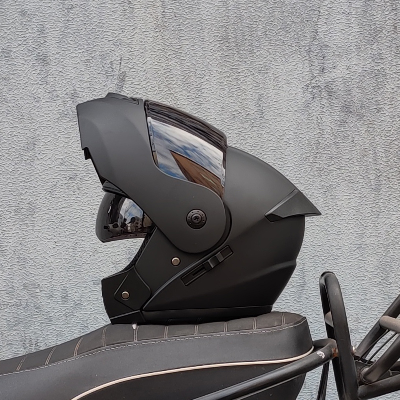 ORZ ล่าสุด DOT ได้รับการอนุมัต - Dual Visor Motorcycle Racing Helmet บทวิจารณ์และราคา